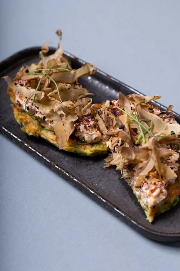 Гастробар Kuwa Izakaya в Ереване: Азиатская кухня, Алкоголь, Коктейли, Высокая кухня, Фьюжн, Для особых случаев , Для свиданий,