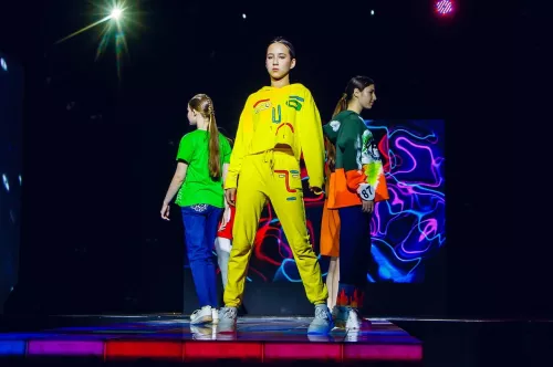 Модельное агентство Maxi Models на Репина  в  Екатеринбурге