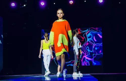 Модельное агентство Maxi Models на Луначарского в Екатеринбурге