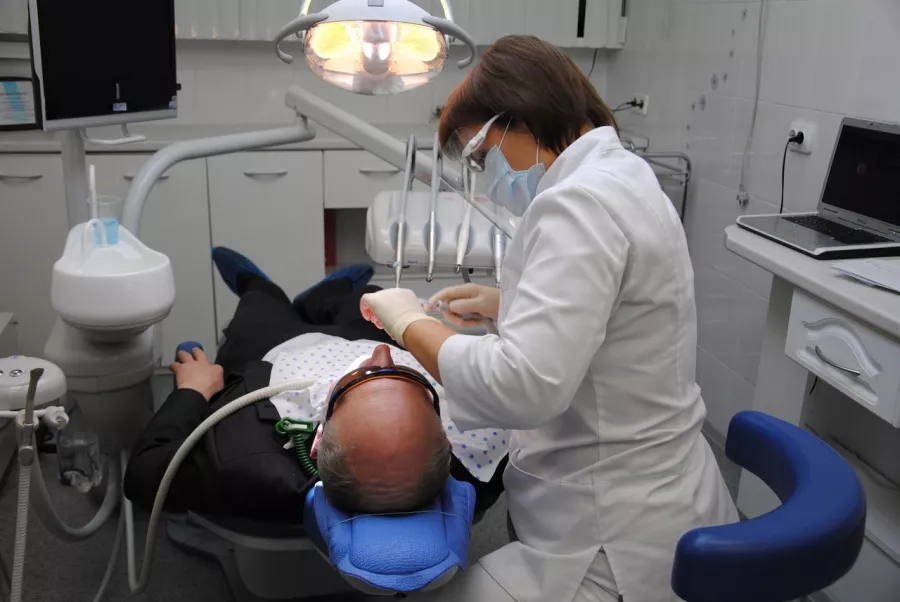Стоматологическая клиника SoDent в Екатеринбурге: Имплантация, Лечение Зуба, Удаление зубов, Лечение Десен, Диагностика, Стоматолог, Консультация ,
