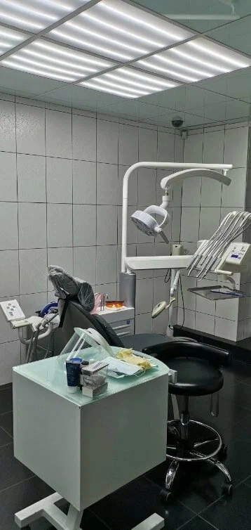 Стоматологическая клиника SoDent в Екатеринбурге: Имплантация, Лечение Зуба, Удаление Зуба, Детский Стоматолог, Стоматология, Лечение Десен, Лечение Кариеса, Бесплатная Консультация, Диагностика,