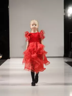 Модельное агентство "Pelevina Models" на Романа Ка​шина