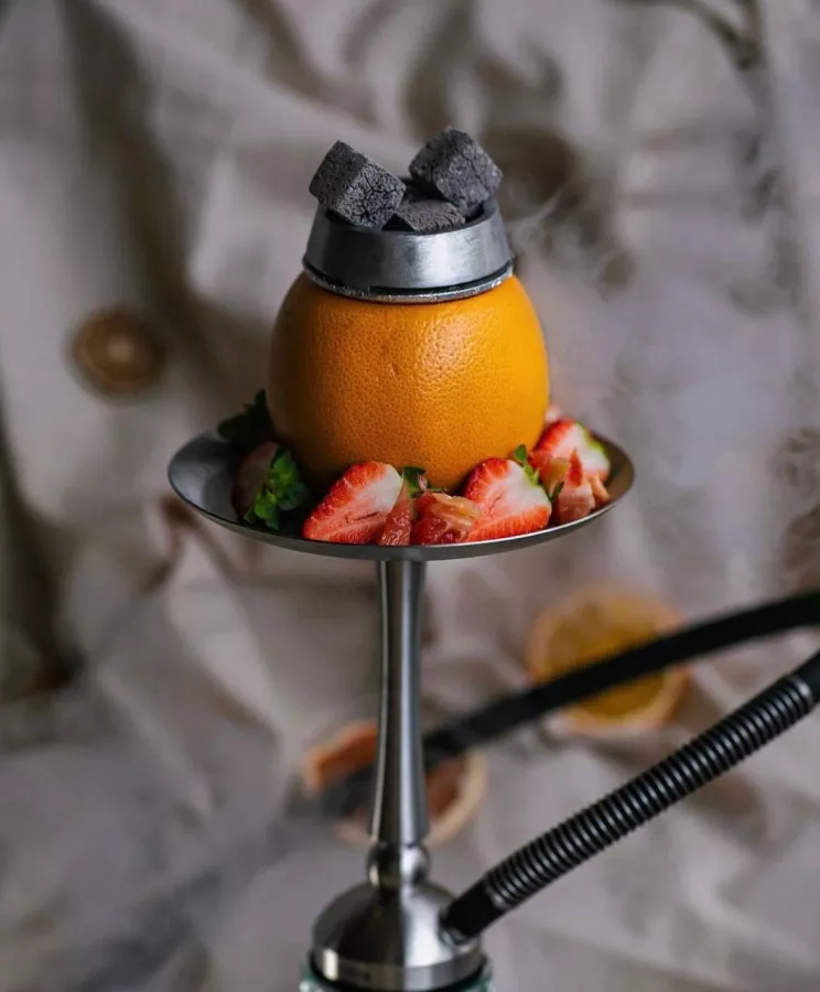 Ресторан Luna в Ереване: Ресторан, Европейская кухня, Морепродукты, Стейки, Десерты, Веранда, На крыше, Кальян, Для особых случаев, Отдохнуть вечером, Для свиданий,