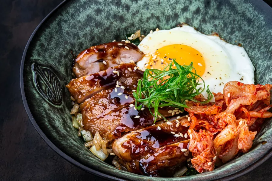 Ресторан Ramen Ten в Ереване: Азиатская кухня, Суши, Вок, Десерты, Коктейли , Доставка, Для свиданий, На каждый день, Встретиться с друзьями,