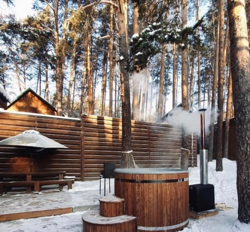 Баня Паровоз в Екатеринбурге: Легкий пар, Сауна, Караоке, Бассейн, SPA, Парная на дровах, Русская парная,