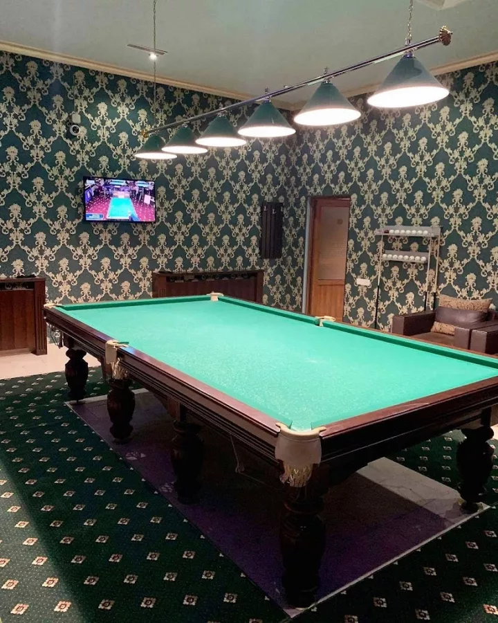 Бильярдный клуб Boorg Billiard Bar в Ереване: Корпоративный Отдых, Пул, Карамболь, Бильярд, Снукер, Турниры, Кальян, Зона Покера,