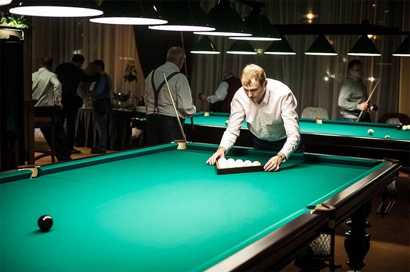 Бильярдный клуб Boorg Billiard Bar в Ереване: Корпоративный Отдых, Пул, Карамболь, Бильярд, Снукер, Турниры, Кальян, Зона Покера,