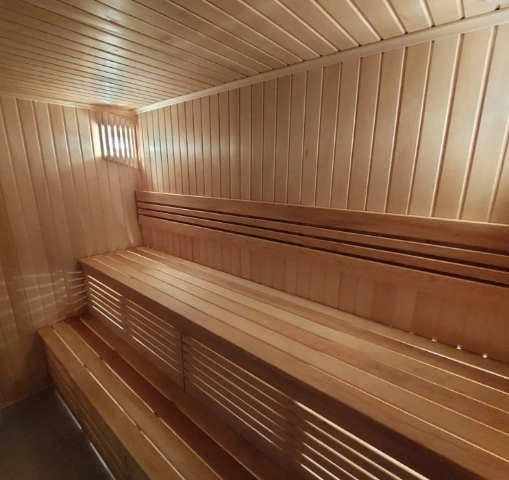 Баня Sauna Club в Екатеринбурге: Легкий пар, Сауна, Финская парная, Русская парная, Хаммам, Бассейн, Комната отдыха, Танцпол, Караоке,