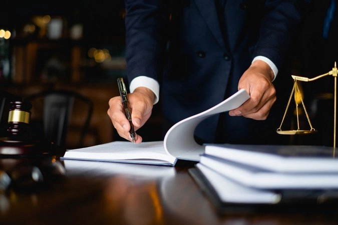 Юридическая фирма AM Law Firm в Ереване: Налоговые Вопросы, Денежные Споры, Вопросы Страхования, Бизнес-Консультация, Авторские Права, Проблемы Развода, Трудовые Споры, Юридические Вопросы,