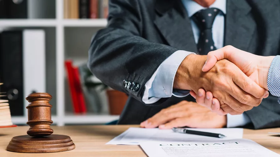 Юридическая фирма AM Law Firm в Ереване: Налоговые Вопросы, Денежные Споры, Вопросы Страхования, Бизнес-Консультация, Авторские Права, Проблемы Развода, Трудовые Споры, Юридические Вопросы,