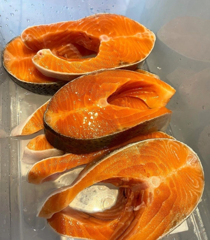Магазин морепродуктов Moresole в Екатеринбурге: Морепродукты, Покушать, Рыба, Продуктовый, Икра, Фишмаркет, Банные закуски,