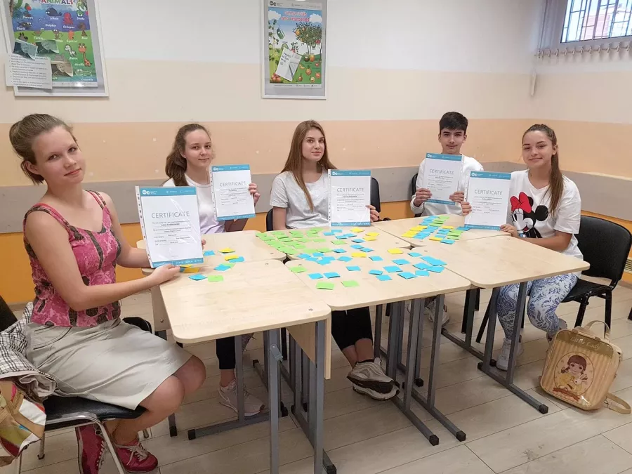 Школа иностранных языков BKC-International House на Чистых Прудах в Москве: Языковая Школа, Английский, Немецкий, Французский, Итальянский, Испанский, Арабский, Корейский, Греческий,