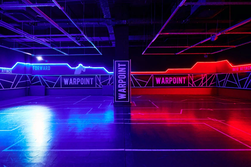 Арена виртуальной реальности WARPOINT на Торфяной в Санкт-Петербурге: VR-Квесты, Виртуальная Реальность, Развлечения, Лаунж-Зона, Не пропусти,