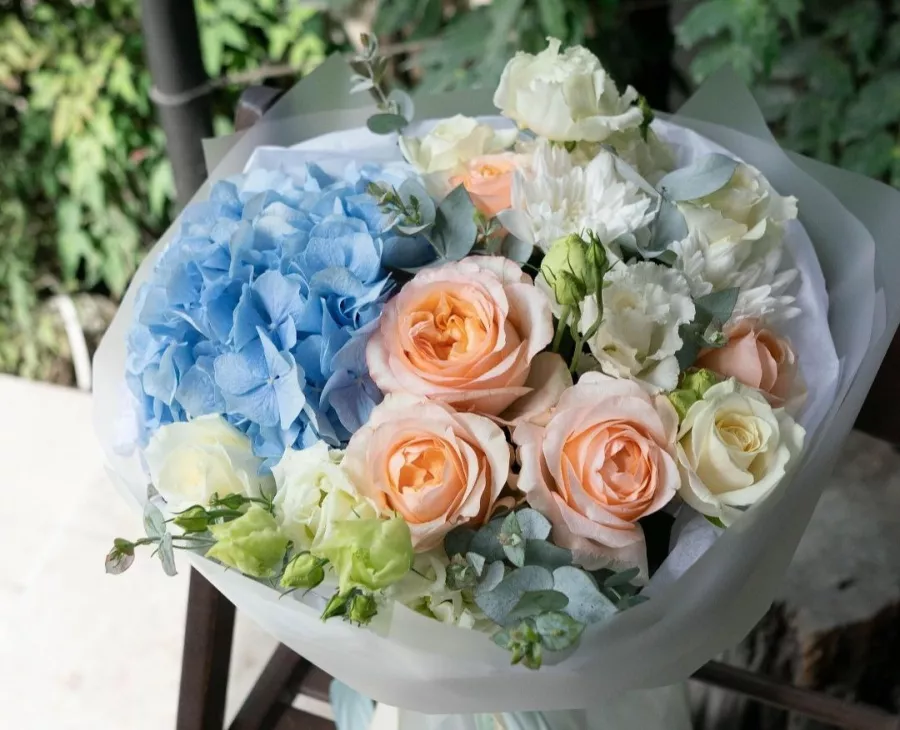 Салон цветов Kitri Flowers в Сочи: Свадьба, Магазин, Жених, Цветы, Свадебный букет , Невеста ,