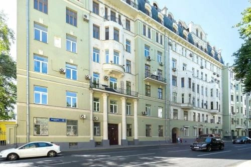 Центр изучения английского языка American Club of Education на Знаменке в Москве: Языковая Школа, Иностранный Язык, Английский, Курсы, Образование, Обучение, Подготовка к Экзаменам, Учебный Центр,