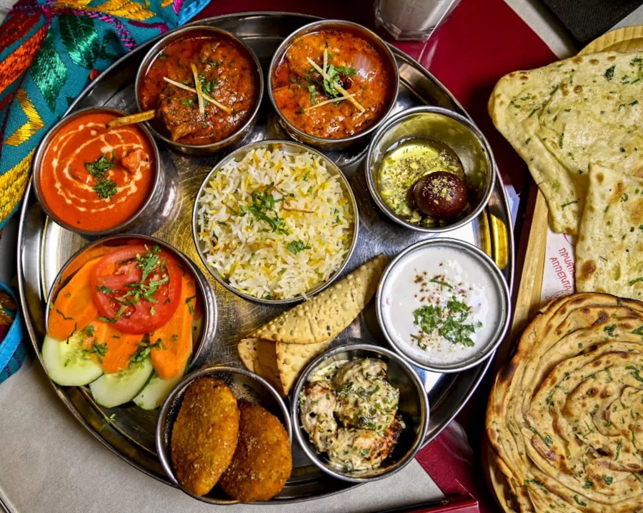 Ресторан Indian Mehak в Ереване: Индийская кухня, Азиатская кухня, Для веганов, Доставка, Веранда, На каждый день, Встретиться с друзьями,