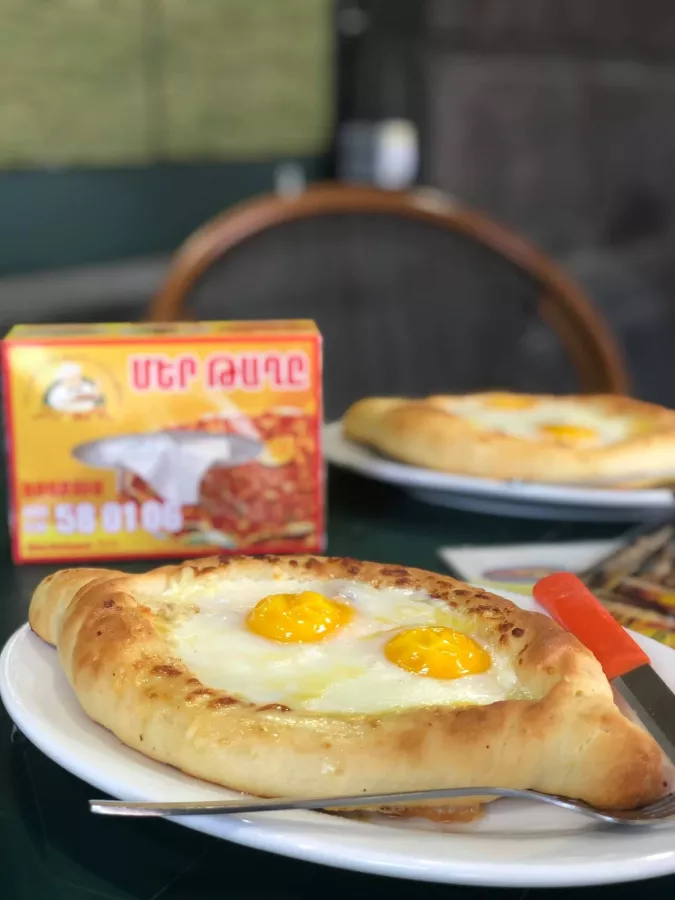 Ресторан Mer Taghe в Ереване: Армянская кухня, Веранда, Доставка, На каждый день, Шашлык,