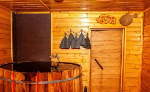 Баня Николаевские бани  в  Екатеринбурге