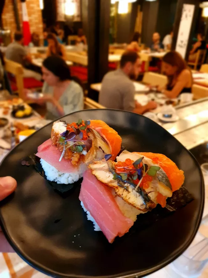 Ресторан Tokyooo в Ереване: Ресторан, Азиатская кухня, Доставка, Попробовать новое, Для свиданий, На каждый день,