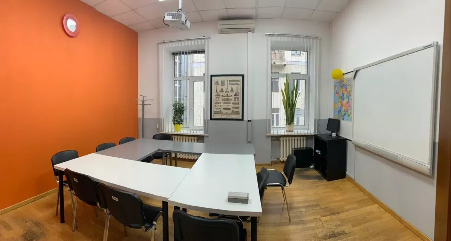 Центр изучения иностранных языков CREF на Сретенском бульваре в Москве: Языковая Школа, Курсы Иностранного, Английский, Французский, Китайский, Разговорный Клуб, Курсы с Носителем, Международные Экзамены,