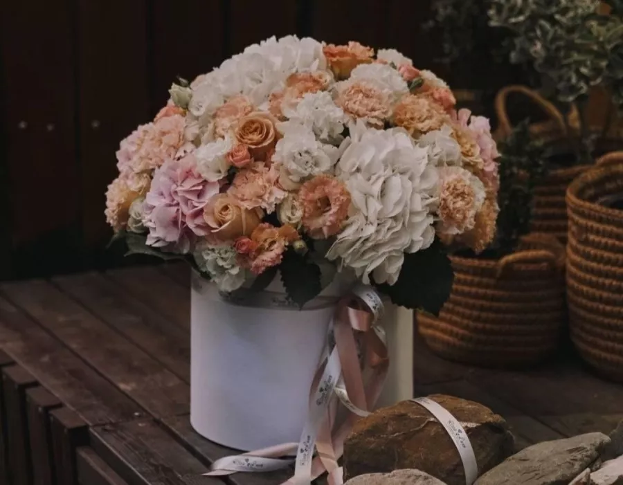 Цветочный бутик Flower Wolf в Сочи: Свадебный букет , Я Невеста , Я Жених , Бракосочетание , Свадебные цветы , Букет невесты , Цветы, Цветочный магазин , Букет цветов , Для влюбленных,