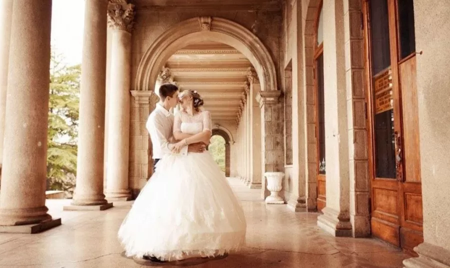Свадебный салон Maerwedding в Сочи: Я Невеста , Я Жених , Бракосочетание , Свадебный салон , Свадебное платье , Свадебные аксессуары , Украшения , Для влюбленных,