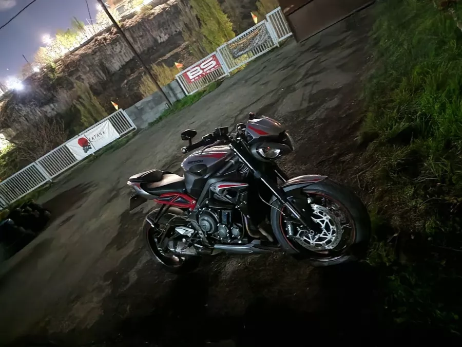 Мотошкола в Ереване MotoGYM в Ереване: Мотошкола, Обучение Вождению , Техника Езды, Трюковое Вождение Мото, Управление Мотоциклом, Изучение Устройства Мотоциклов,