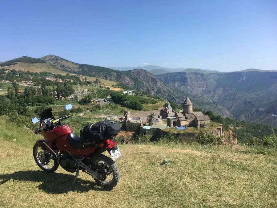 Пункт проката мотоциклов DreamRiders в Ереване: Аренда Мотоциклов, Мото-Туризм, Корпоративный Отдых, Путешествие по Армении, Прокат Мотоциклов, Мотопарк,