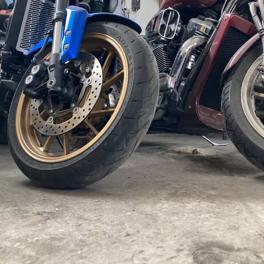 Ремонт мотоциклов Moto Repair Shop в Ереване: Техническое Обслуживание Мото, Ремонт Мотоциклов, Диагностика Мотоциклов, Запчасти для Мотоциклов, Обслуживание Скутеров, Шиномонтаж,