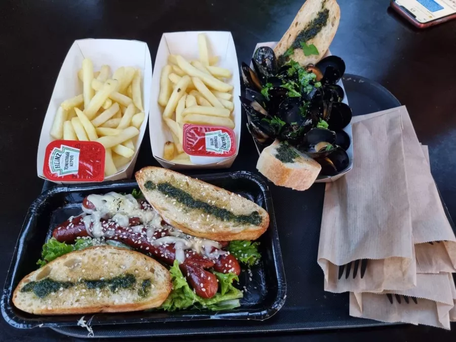 Кафе быстрого питания Gastro Порт в Анапе: Шаурма, Гирос, Пиццы, Шашлык, Фастфуд, Шаверма, Вкуснаяеда, Картошка,