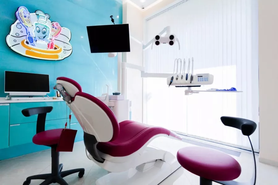 Стоматологическая клиника Lite Clinic в Краснодаре: Имплантация, Лечение Зуба, Удаление Зуба, Детский Стоматолог, Стоматология, Лечение Десен, Лечение Кариеса, Бесплатная Консультация, Диагностика,