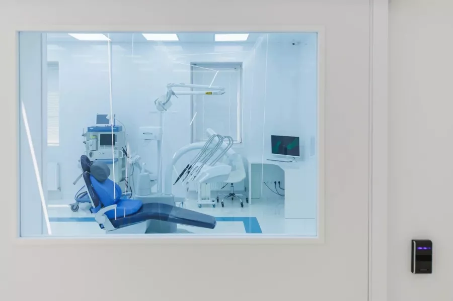Стоматологическая клиника ABC Clinic в Краснодаре: Имплантация, Лечение Зуба, Удаление Зуба, Детский Стоматолог, Стоматология, Лечение Десен, Лечение Кариеса, Бесплатная Консультация, Диагностика,