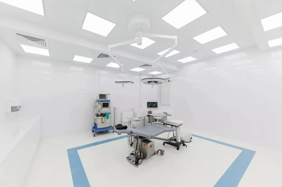 Стоматологическая клиника Cool clinic в Краснодаре: Имплантация, Лечение Зуба, Удаление Зуба, Детский Стоматолог, Стоматология, Лечение Десен, Лечение Кариеса, Бесплатная Консультация, Диагностика,