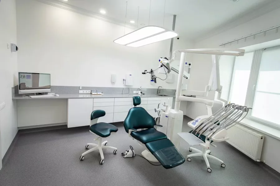 Стоматологическая клиника Cool clinic в Краснодаре: Имплантация, Лечение Зуба, Удаление Зуба, Детский Стоматолог, Стоматология, Лечение Десен, Лечение Кариеса, Бесплатная Консультация, Диагностика,