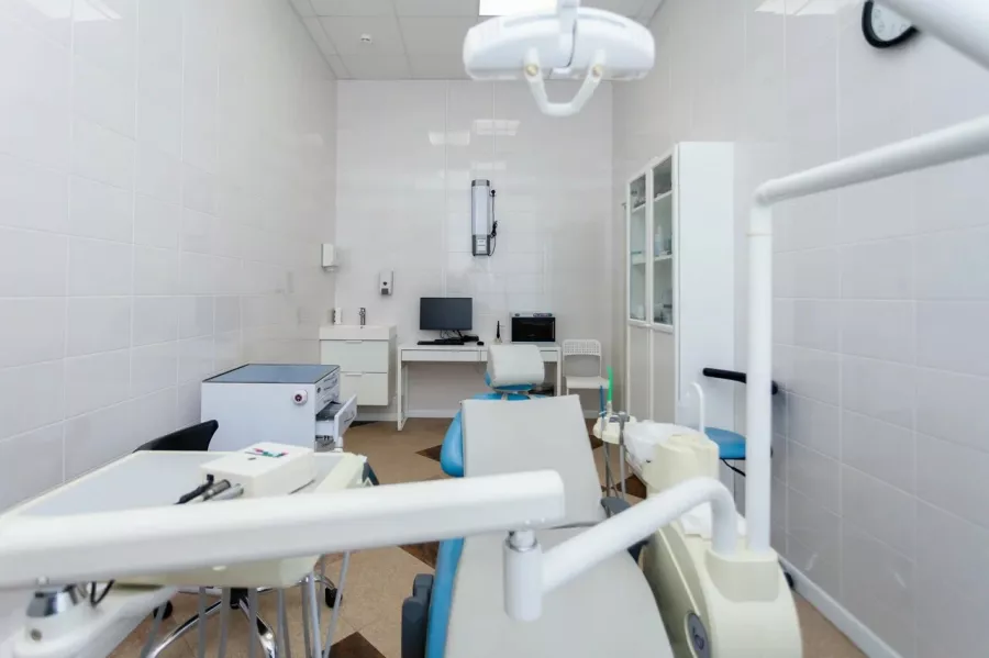 Стоматологическая клиника Garant Smile в Краснодаре: Имплантация, Лечение Зуба, Удаление Зуба, Детский Стоматолог, Стоматология, Лечение Десен, Лечение Кариеса, Бесплатная Консультация, Диагностика,