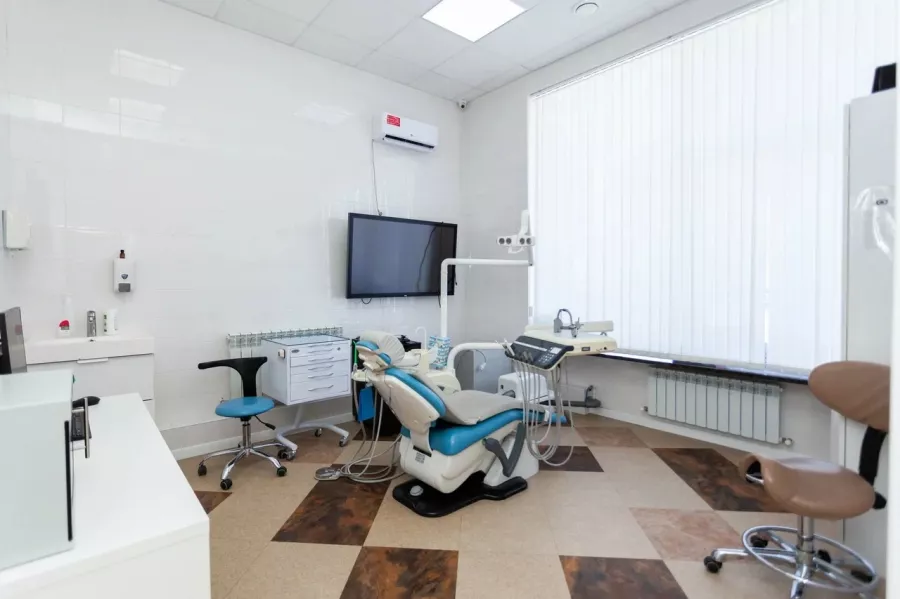 Стоматологическая клиника Garant Smile в Краснодаре: Имплантация, Лечение Зуба, Удаление Зуба, Детский Стоматолог, Стоматология, Лечение Десен, Лечение Кариеса, Бесплатная Консультация, Диагностика,