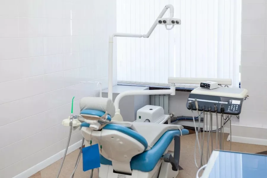Стоматологическая клиника Garant Smile в Краснодаре: Имплантация, Лечение Зуба, Удаление Зуба, Детский Стоматолог, Стоматология, Лечение Десен, Лечение Кариеса, Бесплатная Консультация, Диагностика,