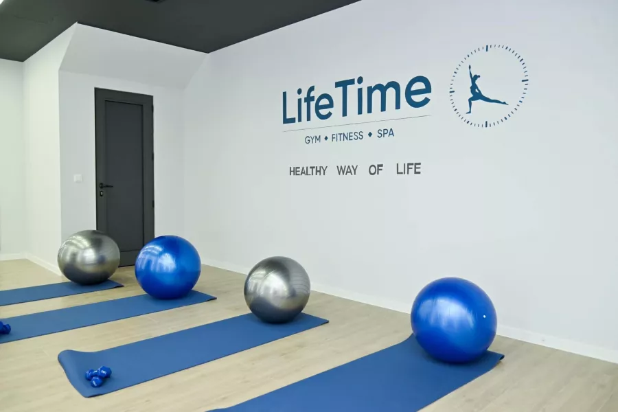 Фитнес-клуб Life Time Premium в Ереване: Фитнес, Тренажеры, Тренировка, Бассейн, Джакузи, Персональный тренер, Групповые тренировки,