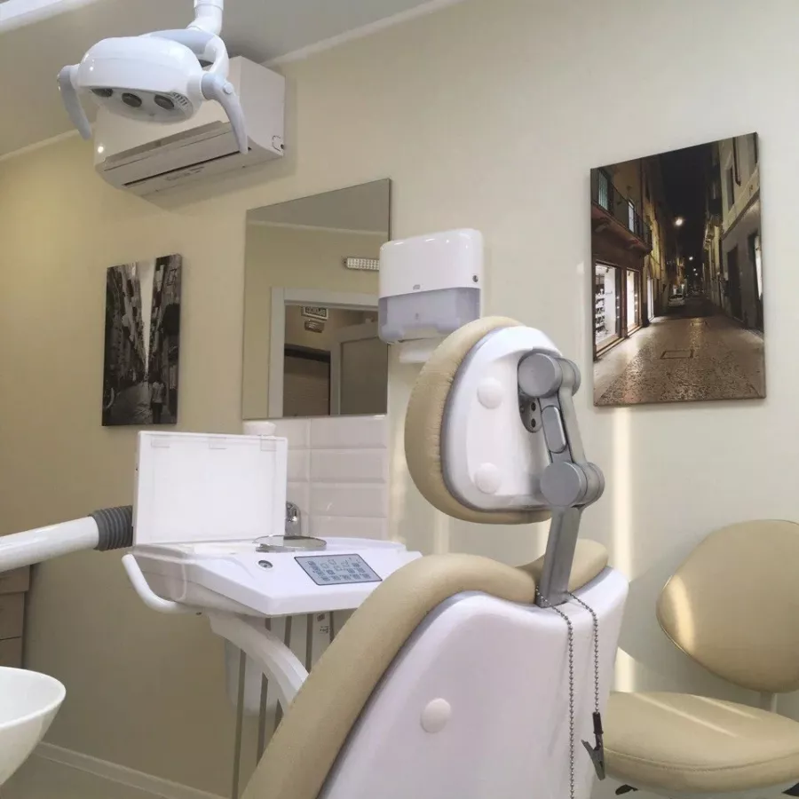 Стоматологическая клиника Deutsche Dental в Краснодаре: Имплантация, Лечение Зуба, Удаление Зуба, Детский Стоматолог, Стоматология, Лечение Десен, Лечение Кариеса, Бесплатная Консультация, Диагностика,