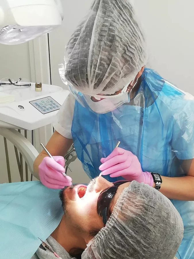 Стоматологическая клиника Deutsche Dental в Краснодаре: Имплантация, Лечение Зуба, Удаление Зуба, Детский Стоматолог, Стоматология, Лечение Десен, Лечение Кариеса, Бесплатная Консультация, Диагностика,