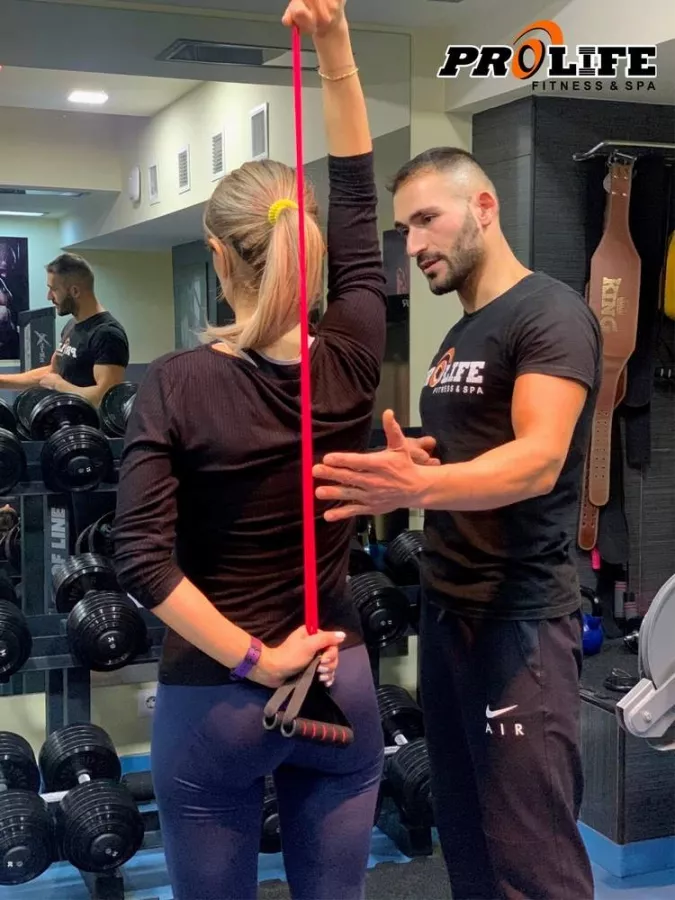 Фитнес-клуб ProLife Fitness & SPA в Ереване: Тренажерный зал, Фитнес, Тхэ-бо, Тхэ-чи, Йога, Кунг-фу, Танец живота, Хореография, Персональный тренер, Групповые тренировки, Бассейн, Spa,