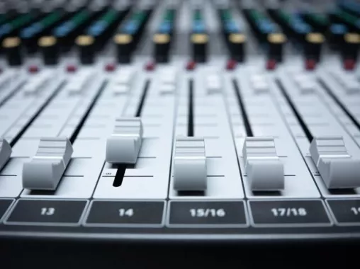 Студия звукозаписи "Wanenwan Studio"