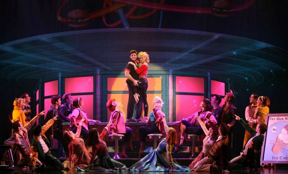 Дубай опера