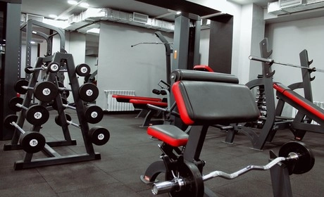 Тренажерный зал Gym Unit в Ереване: Тренажерный зал, Тренировка, Групповые тренировки, Персональный тренер, Йога, Кроссфит,