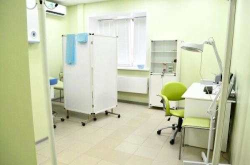 Медицинский центр Двадцать первый век на Выборной в Новосибирске: Узи, Медицинские услуги, Диагностические центры, Массаж, Детский врач, Услуги на дом, Физиотерапия,