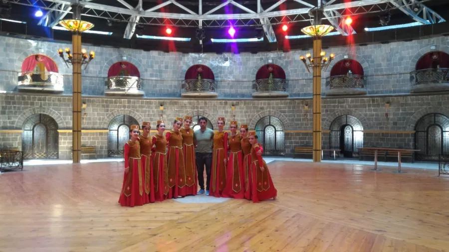 Школа танцев Areni Dance Studio в Ереване: Индивидуальные Тренировки, Частные Уроки, Хореография, Народные Танцы, Фитнес, Спортзал, Танцы На Заказ, Хип-хоп,