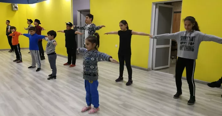 Танцевальная Студия "iDANCE ACADEMY"