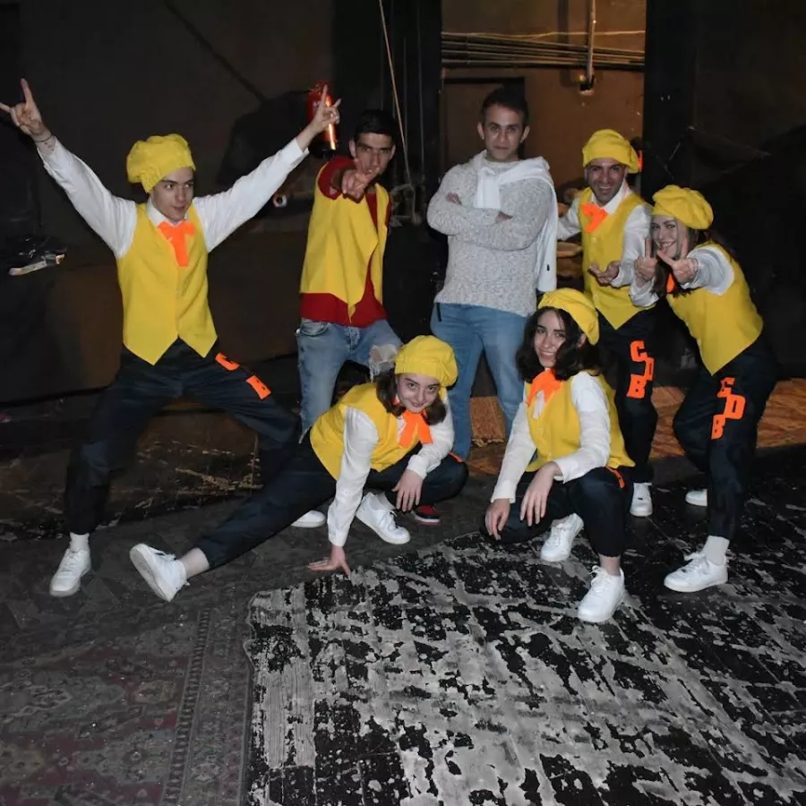 Школа танцев Arma Dance Academy в Ереване: Хореография, Современные Танцы, Индивидуальные Тренировки, Фитнес, Грация, Развитие Гибкости, Танцы Народов Мира, Групповые занятия,