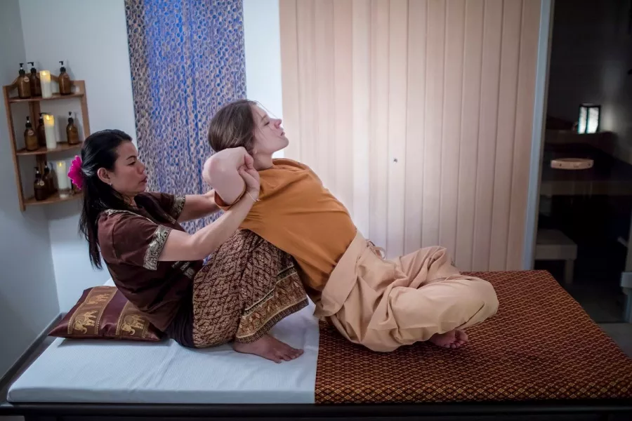 Спа Центр Thai Atmosphere в Ереване: Легкий пар, Сауна, Массаж, Ресторан, Хаммам, Чилим, Тайский массаж,