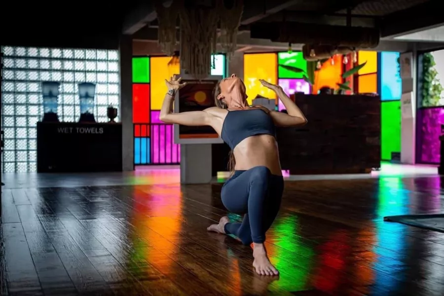 Студия Йоги Ubud Yoga Centre в Бали: Йога, Растяжка, Медитация, Бассейн, Swimming pool , Yoga, Stretching , Meditation ,
